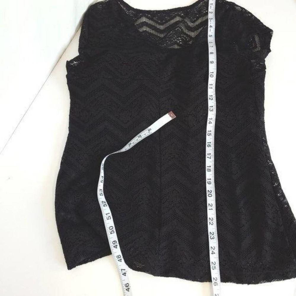 Black Short Sleeve floral Chevron Mesh Lace Top M - Picture 5 of 6